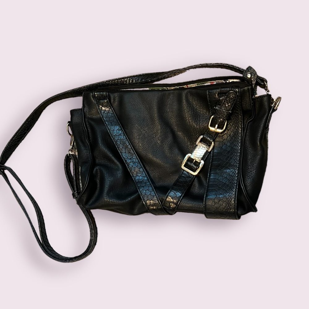 Big Buddha Black Bag w/ Alligator print detail. Purse Bag Handbag Crossbody